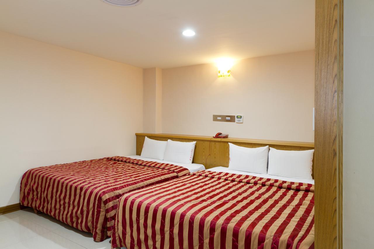 Songshan Hotel Kaohsiung Bagian luar foto