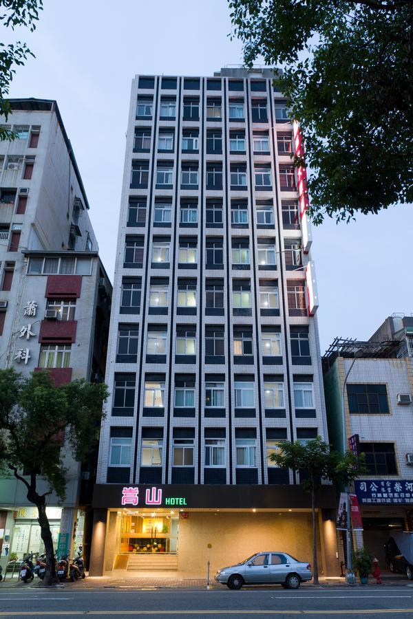 Songshan Hotel Kaohsiung Bagian luar foto